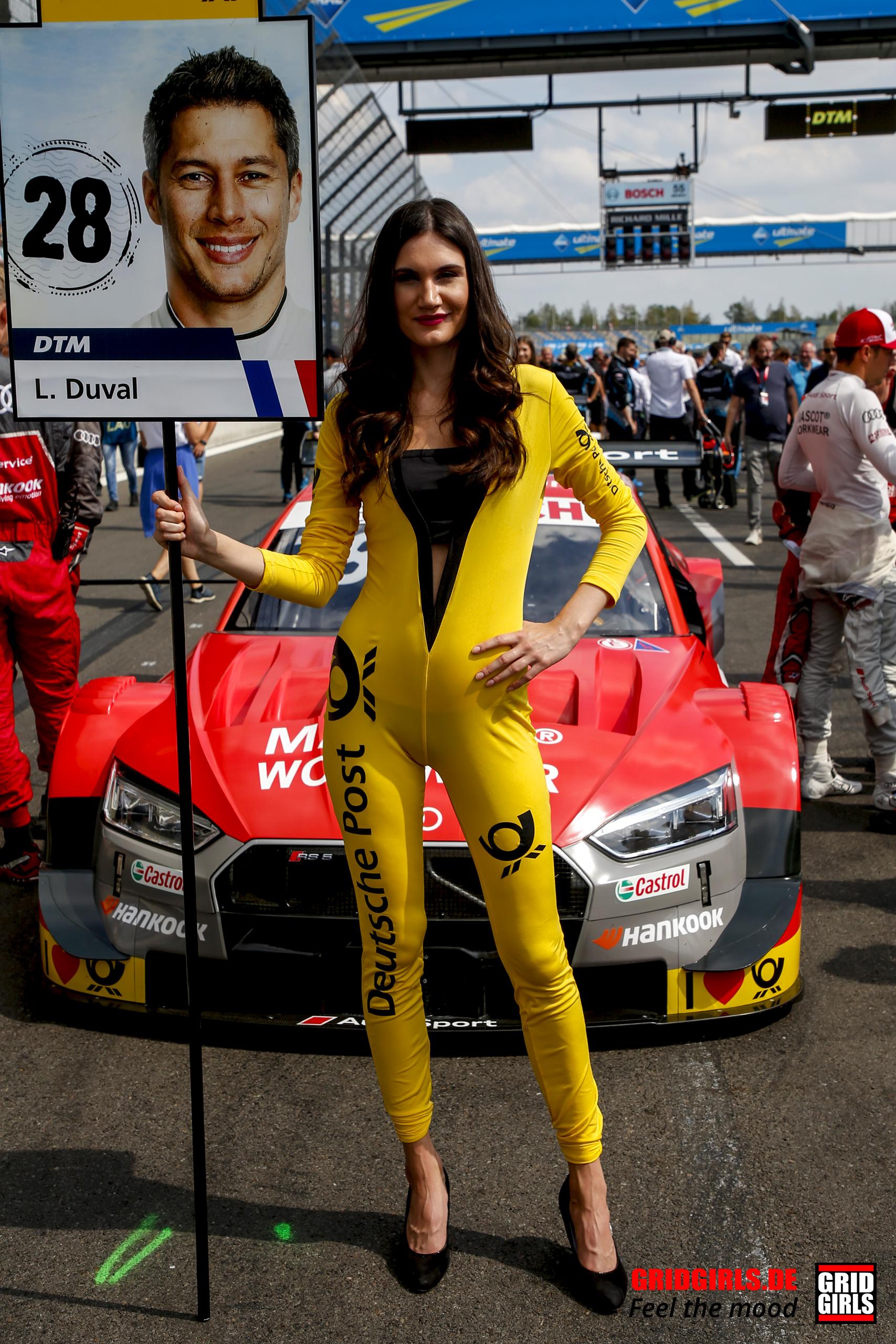 DTM LAUSITZRING GRID GIRLS