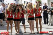 F1 Girls, Formel 1 GP von Ungarn in Budapest, 24.07.09 Foto: mspb/Thomas Melzer Tel&Fax: +49 (0) 75852679 Mobil: +49 (0) 1717076883 email: tm@motorsportpressebild.de Schiessstattstr. 8 88356 Ostrach Germany Bank: Landesbank Ostrach BLZ 65351050 Kto.Nr. 749 529