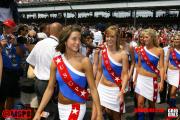 Gridgirls Formel 1 GP der USA in Indianapolis 02.07.2006 Photo:mspb/Thomas Melzer Tel&Fax: +49 (0)75852679 Mobil: +49 (0) 1717076883 www.motorsportpressebild.de Schiessstattstr. 8 88356 Ostrach Germany