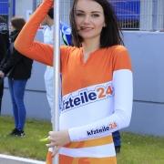 Gridgirls_GTMasters_Oschersleben2017_010