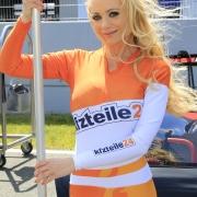 Gridgirls_GTMasters_Oschersleben2017_022