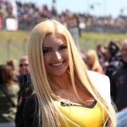 Gridgirls_GTMasters_Oschersleben2017_060